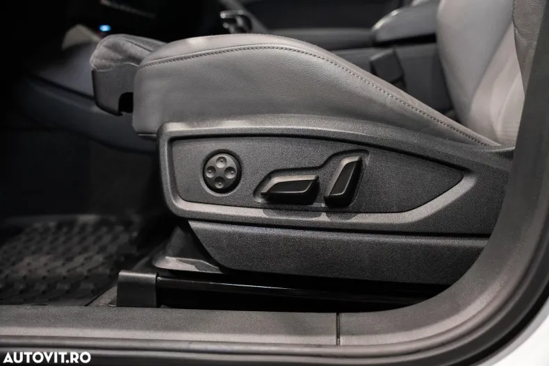 Audi SQ5 din 2022 cu 96.100 km - oferta AUD188701 - foto 19