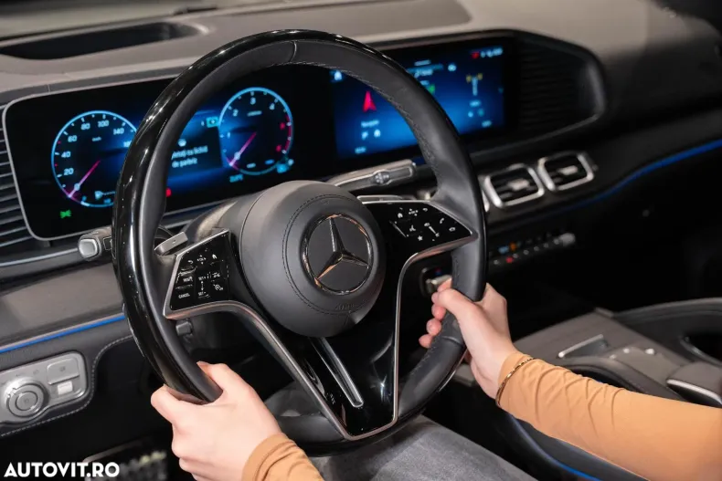 Mercedes-Benz GLS din 2025 cu 3.500 km - oferta MER188702 - foto 31