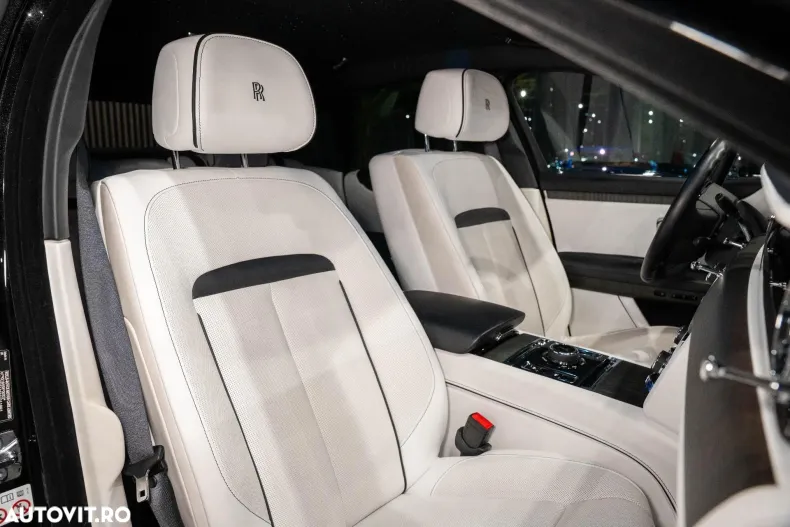 Rolls-Royce Ghost din 2022 cu 39.200 km - oferta ROL188703 - foto 38