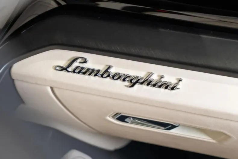 Lamborghini Urus din 2021 cu 24.000 km - oferta LAM188710 - foto 32