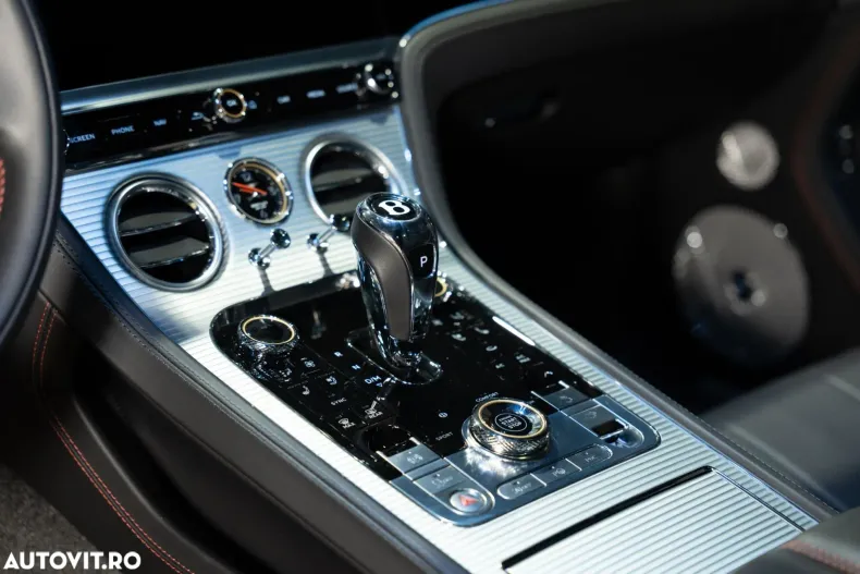 Bentley Continental din 2022 cu 27.000 km - oferta BEN188714 - foto 8