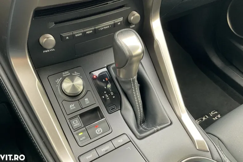 Lexus Seria NX din 2020 cu 118.300 km - oferta LEX188720 - foto 31