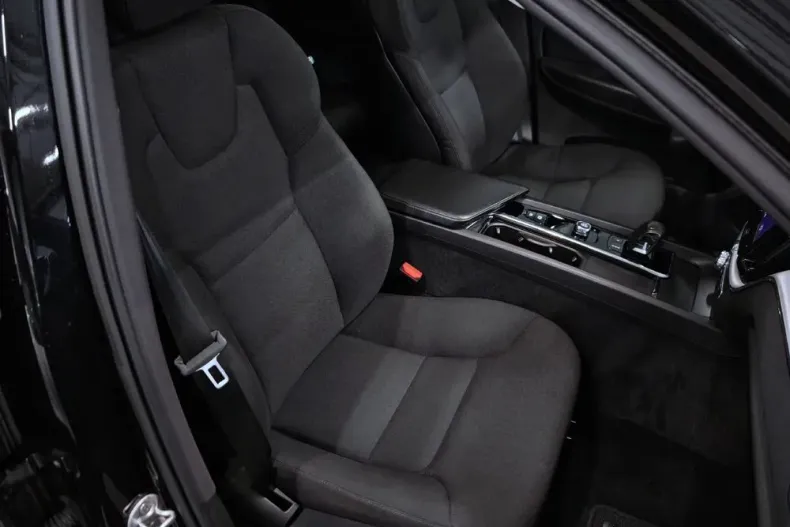 Volvo XC60 din 2021 cu 130.858 km - oferta VOL188725 - foto 9