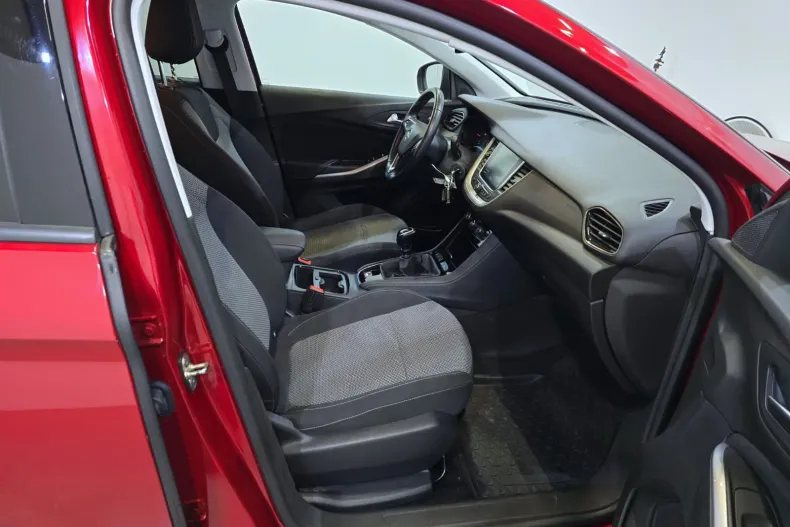 Opel Grandland (X) din 2020 cu 165.377 km - oferta OPE188727 - foto 8