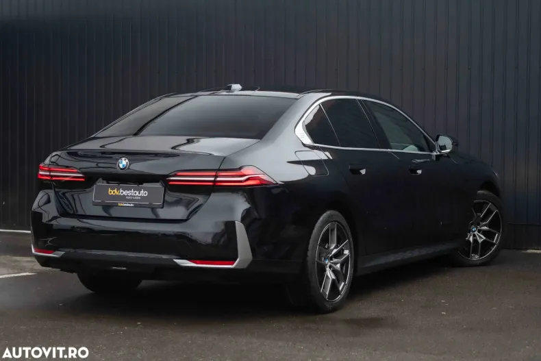 BMW Seria 5 din 2023 cu 110.232 km - oferta BMW188731 - foto 7