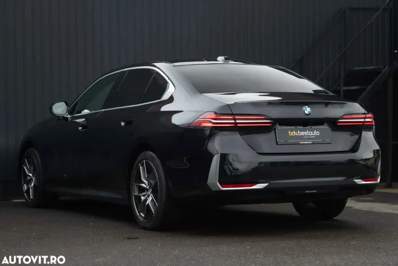 BMW Seria 5 din 2023 cu 110.232 km - oferta BMW188731 - foto 23