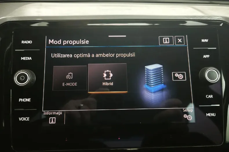 Volkswagen Passat din 2020 cu 100.000 km - oferta VOL188734 - foto 19