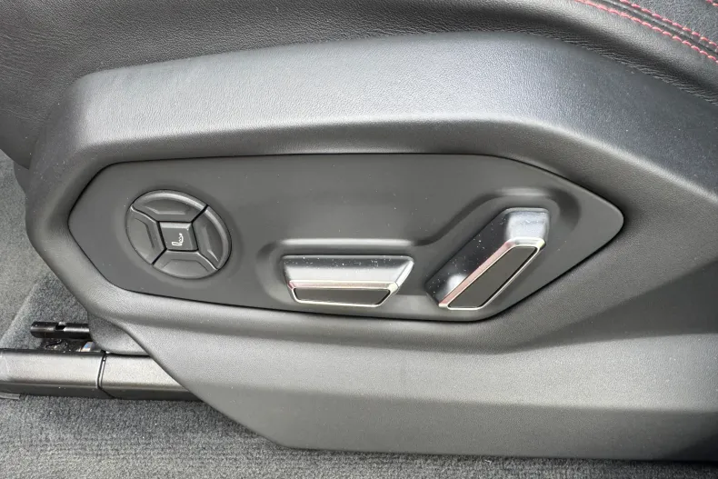 Lamborghini Urus din 2021 cu 83.200 km - oferta LAM188738 - foto 31