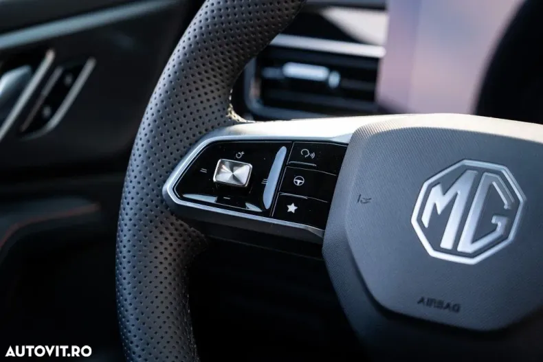 MG HS din 2025 cu 1 km - oferta MG0188739 - foto 19