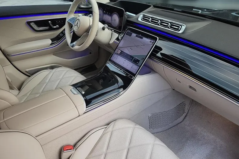 Mercedes-Benz S Maybach din 2024 cu 952 km - oferta MER188741 - foto 14