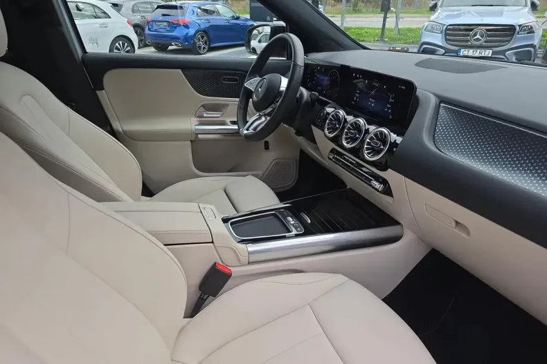 Mercedes-Benz GLA din 2024 cu 13.600 km - oferta MER188742 - foto 14