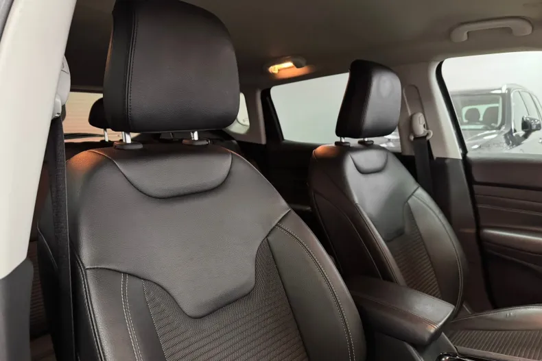 Jeep Compass din 2022 cu 128.000 km - oferta JEE188743 - foto 21