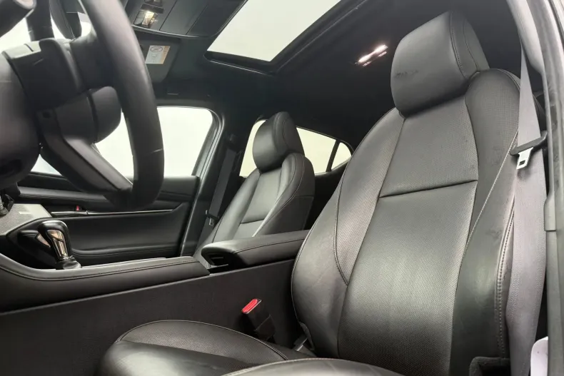 Mazda 3 din 2021 cu 117.270 km - oferta MAZ188745 - foto 10