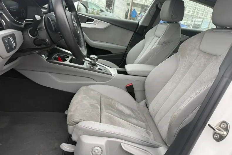 Audi A5 din 2021 cu 48.447 km - oferta AUD188746 - foto 8