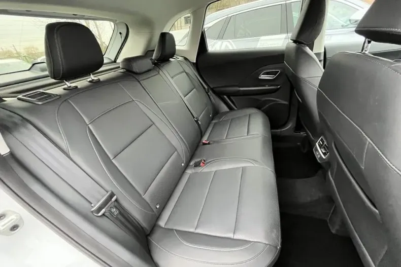 MG ZS HEV din 2025 cu 800 km - oferta MG0188753 - foto 29