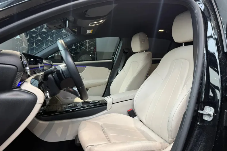 Mercedes-Benz A 200 (Clasa A) din 2023 cu 10.100 km - oferta MER188756 - foto 7