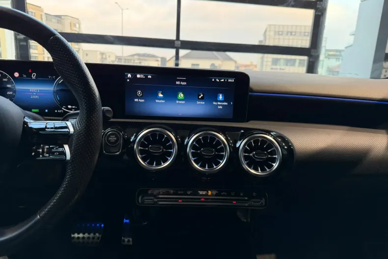 Mercedes-Benz A 250 (Clasa A) din 2023 cu 22.500 km - oferta MER188758 - foto 17