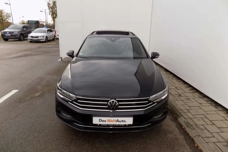 Volkswagen Passat din 2022 cu 155.629 km - oferta VOL188762 - foto 9