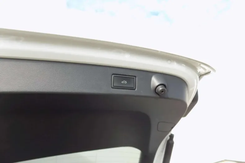 Volkswagen Arteon din 2021 cu 70.078 km - oferta VOL188767 - foto 30