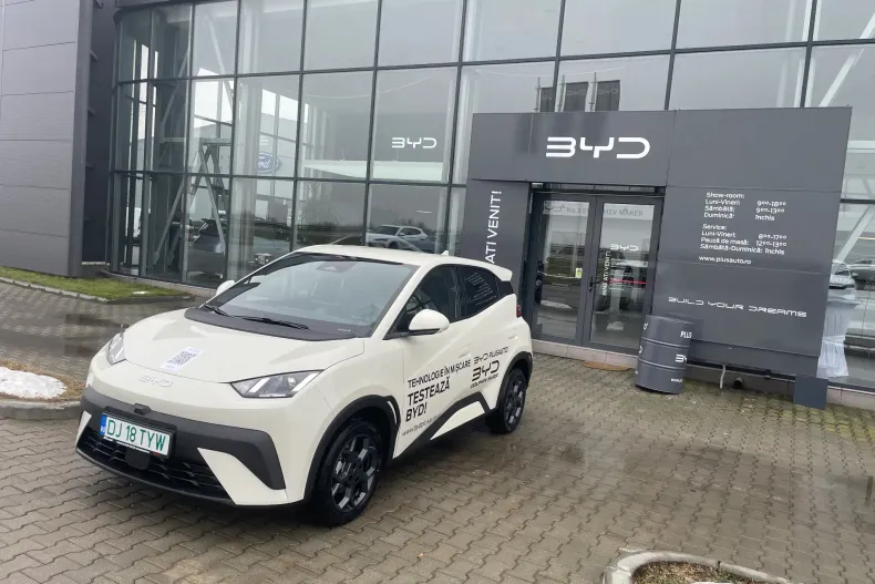 BYD DOLPHIN din 2025 cu 7.000 km - oferta BYD188769 - foto 3