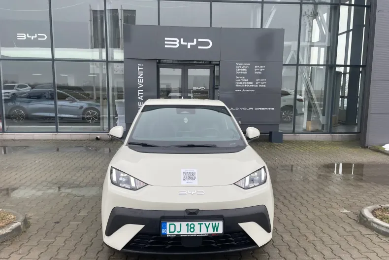 BYD DOLPHIN din 2025 cu 7.000 km - oferta BYD188769 - foto 4