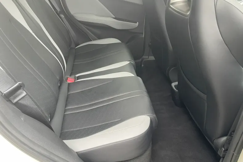 BYD DOLPHIN din 2025 cu 7.000 km - oferta BYD188769 - foto 14