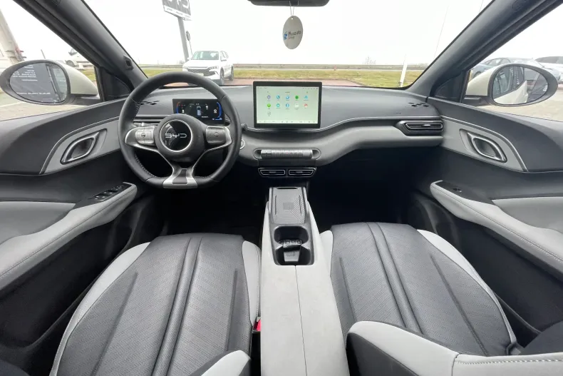 BYD DOLPHIN din 2025 cu 7.000 km - oferta BYD188769 - foto 15