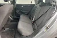 Volkswagen Passat din 2024 cu 10.282 km - oferta VOL188770 - foto 13