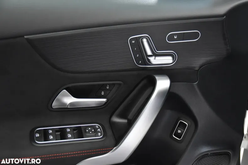 Mercedes-Benz A 220 (Clasa A) din 2024 cu 17.064 km - oferta MER188775 - foto 15