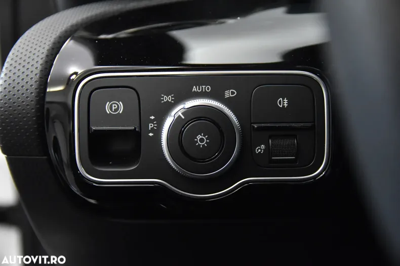 Mercedes-Benz A 220 (Clasa A) din 2024 cu 17.064 km - oferta MER188775 - foto 16