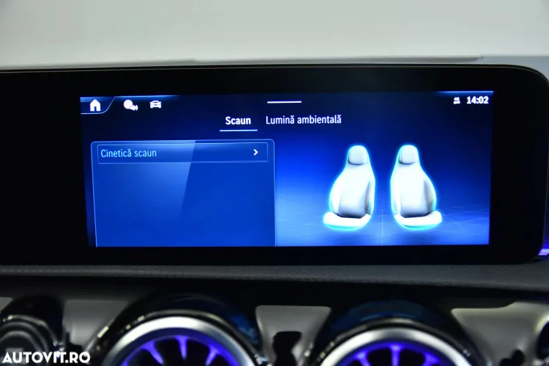 Mercedes-Benz A 220 (Clasa A) din 2024 cu 17.064 km - oferta MER188775 - foto 23