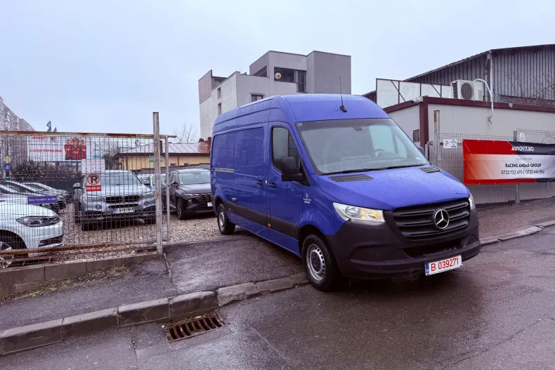 Mercedes-Benz Sprinter din 2020 cu 120.550 km - oferta MER188778 - foto 4