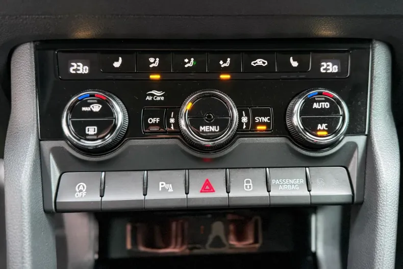 Skoda Karoq din 2024 cu 70.000 km - oferta SKO188787 - foto 25