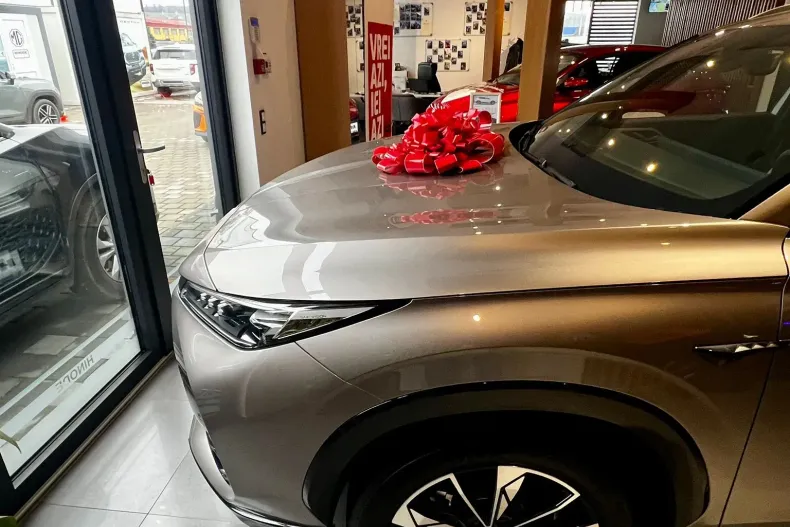 MG EHS din 2025 cu 10 km - oferta MG0188789 - foto 7