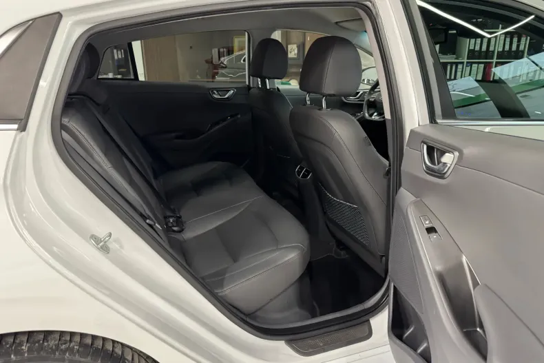 Hyundai IONIQ din 2021 cu 102.884 km - oferta HYU188803 - foto 11