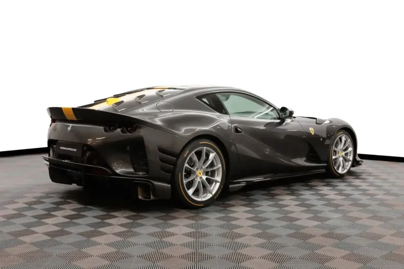 Ferrari 812 din 2022 cu 1.514 km - oferta FER188813 - foto 4