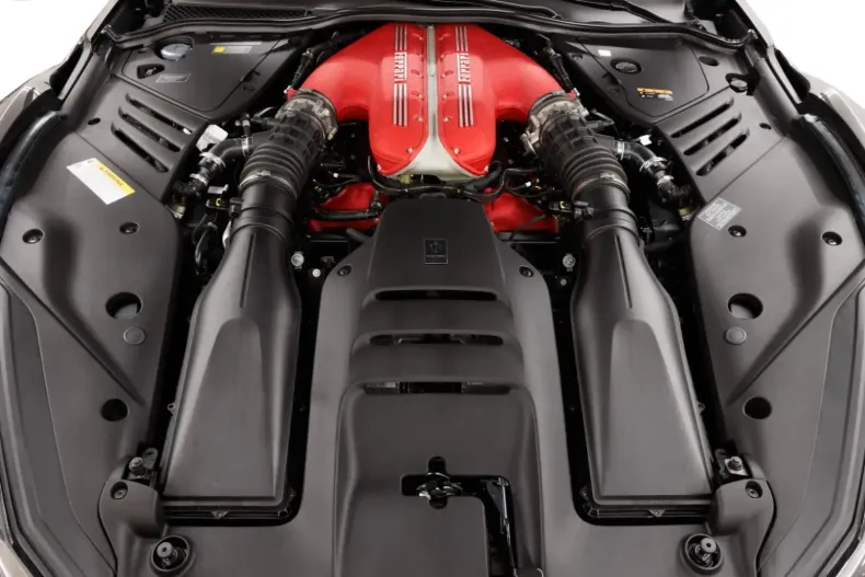 Ferrari 812 din 2022 cu 1.514 km - oferta FER188813 - foto 10