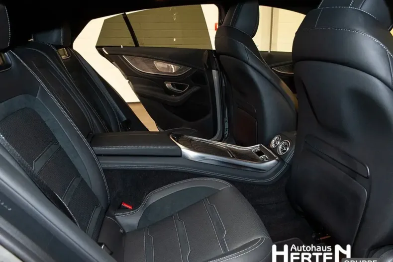 Mercedes-Benz AMG GT (Clasa GT) din 2024 cu 28.400 km - oferta MER188827 - foto 3