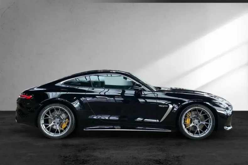 Mercedes-Benz AMG GT (Clasa GT) din 2024 cu 10.940 km - oferta MER188830 - foto 10