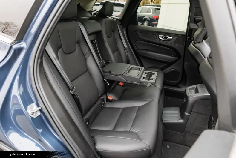 Volvo XC60 din 2022 cu 90.200 km - oferta VOL188832 - foto 11