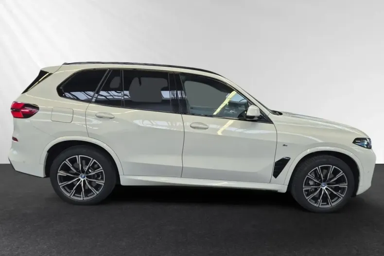 BMW X5 (Seria X) din 2025 cu 11.739 km - oferta BMW188834 - foto 2