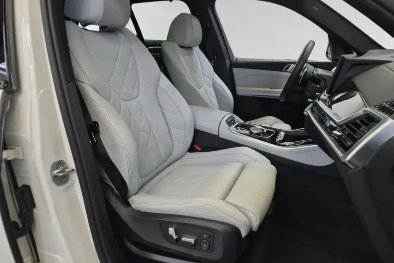 BMW X5 (Seria X) din 2025 cu 11.739 km - oferta BMW188834 - foto 7