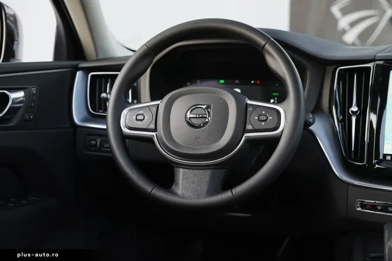 Volvo XC60 din 2022 cu 101.550 km - oferta VOL188839 - foto 24