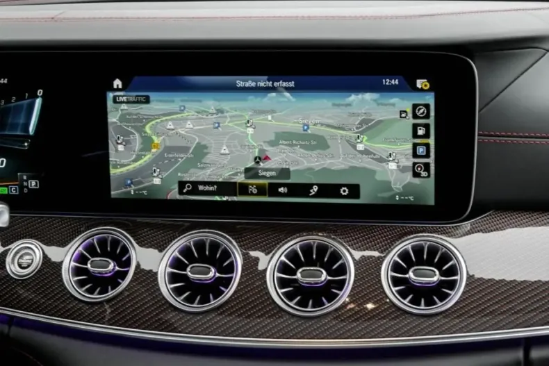 Mercedes-Benz AMG GT (Clasa GT) din 2024 cu 90.465 km - oferta MER188848 - foto 6