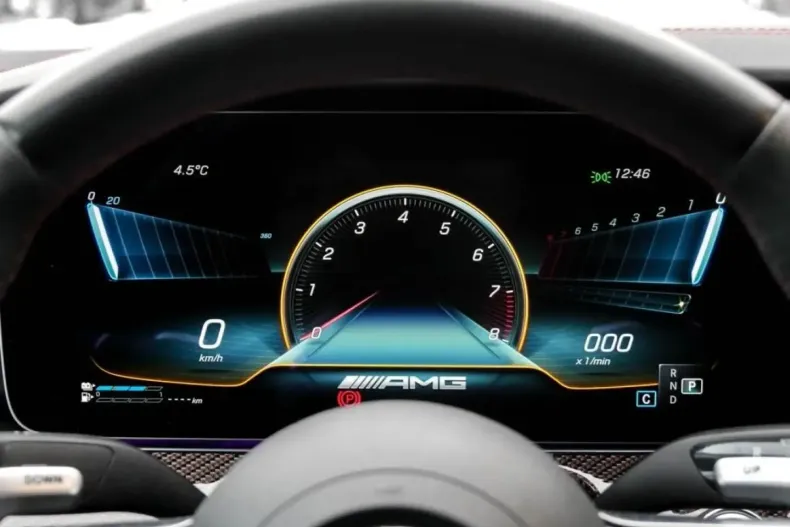 Mercedes-Benz AMG GT (Clasa GT) din 2024 cu 90.465 km - oferta MER188848 - foto 10