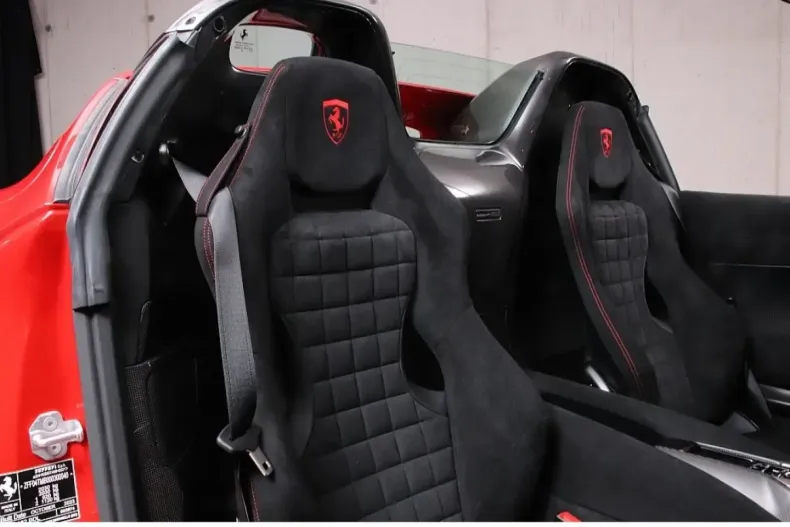 Ferrari 812 din 2024 cu 4.400 km - oferta FER188850 - foto 29