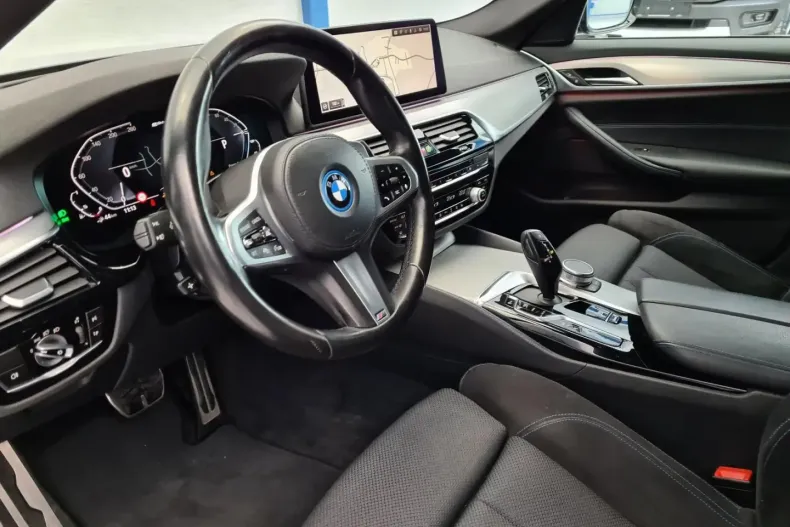 BMW 530 (Seria 5) din 2021 cu 99.600 km - oferta BMW188852 - foto 13