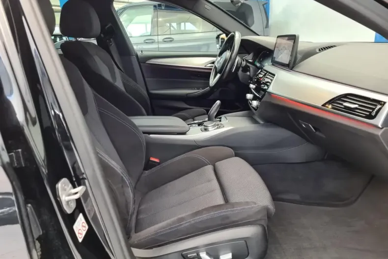 BMW 530 (Seria 5) din 2021 cu 99.600 km - oferta BMW188852 - foto 19