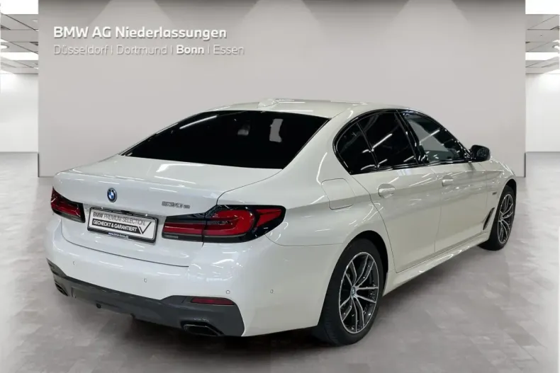 BMW 530 (Seria 5) din 2022 cu 66.651 km - oferta BMW188853 - foto 2