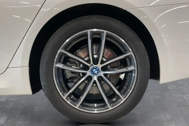 BMW 530 (Seria 5) din 2022 cu 66.651 km - oferta BMW188853 - foto 11